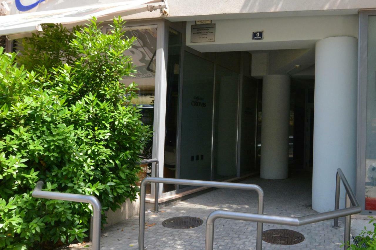 Apartment Znjan Split Exterior photo